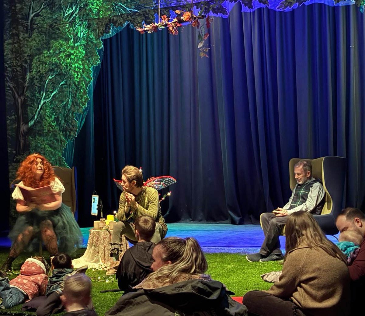 MotherClub1801's tweet photo. Once again, the club was invited to take part in Inverclyde's @GaloshansFest  and our President, David Brown, joined @weestorybox  to tell ghost stories at the Beacon Arts Centre. @greenocktele @discinverclyde #Halloween https://t.co/nWHoP1x3dE