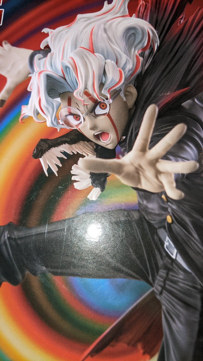 m_o_f_u__'s tweet image. #プライズフィギュア
ゲーセンにて
オカルンあった！
プライズリンクなみに箱デカかった(リンクより箱大きいかも？)
一回やって駄目そうなら諦めたんだけどいけそうだったので獲得！
めちゃ重っ！
フィギュアもデカい！
ついでに諦めて放置されてたパシフィスタも数手ゲット！