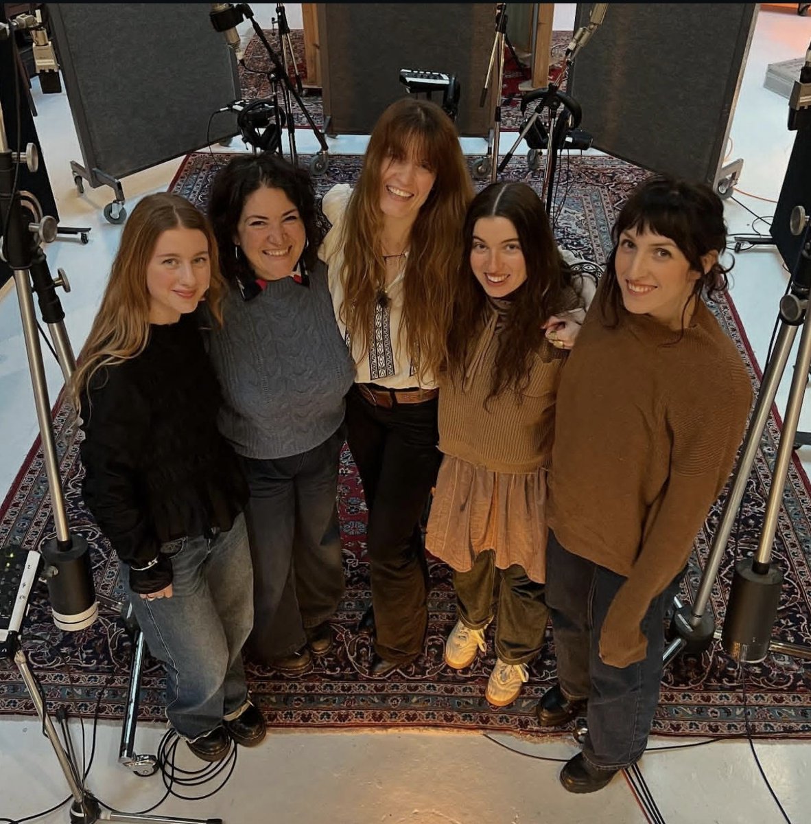 Florence Welch in the studio with the Idrîsî Voices choir during the recording of Drink Deep