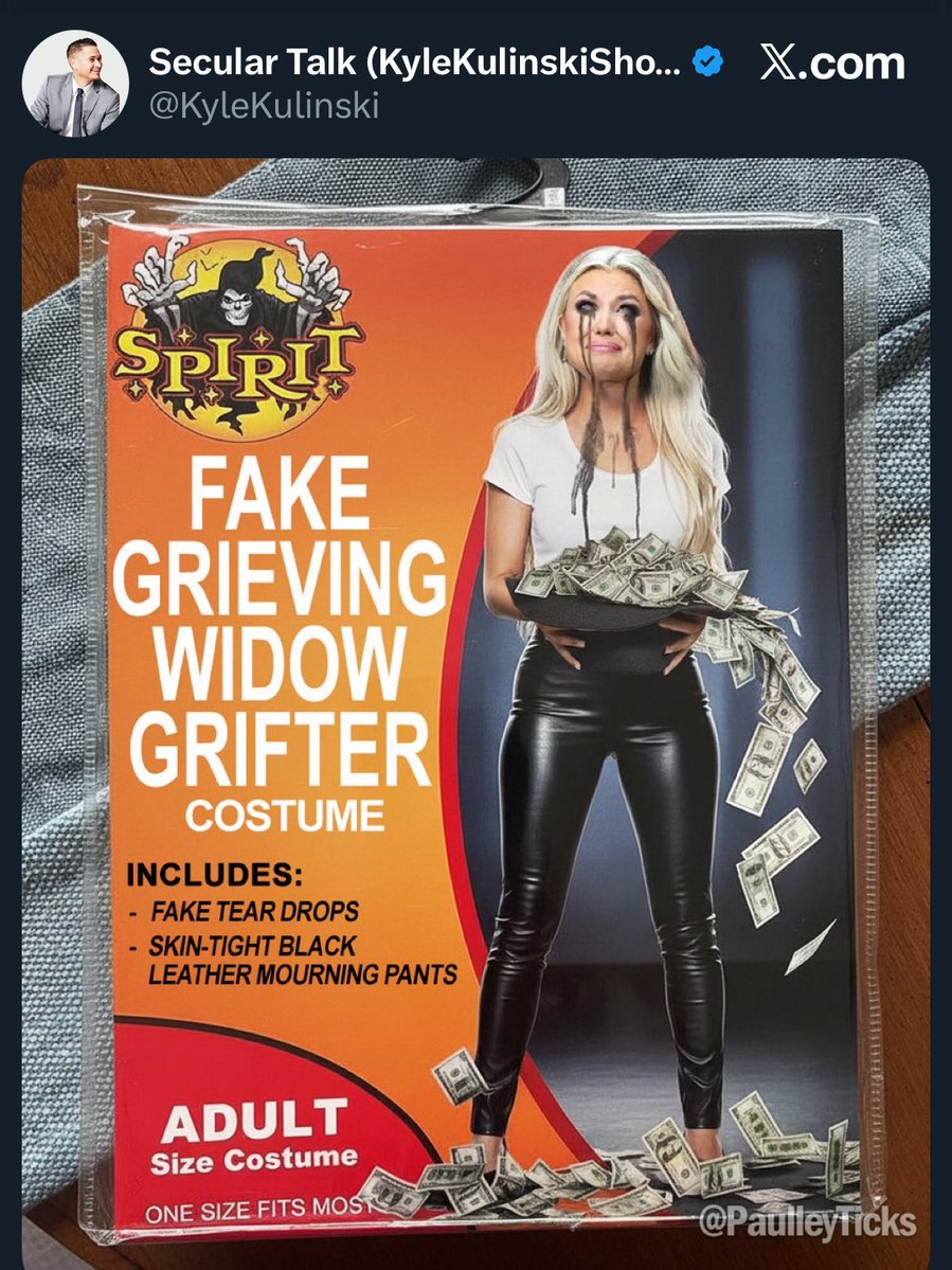 AngelaBelcamino's tweet image. Whatever happened to empathy and humanity? Erika Kirk is met with mockery for simply grieving. We’ve become so numb that cruelty feels normal and kindness feels rare. We’ve turned pain into entertainment and It shouldn’t be.