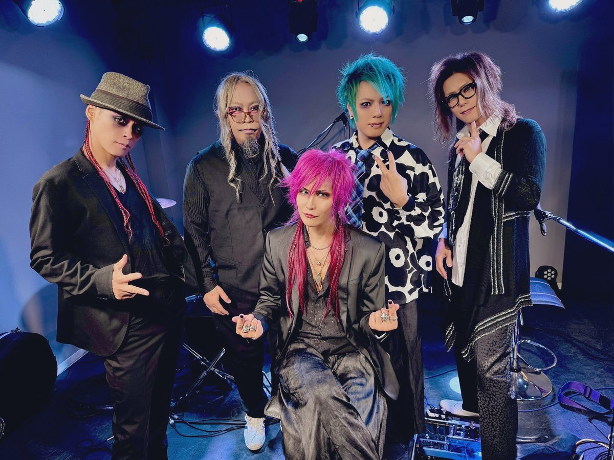 sebastian (@buzz_sebastian) / Posts / X