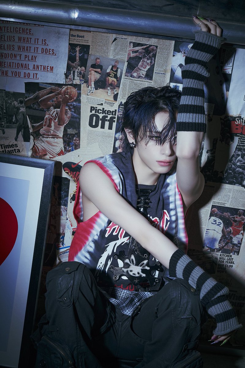 XLOV_official's tweet image. XLOV 1st MINI ALBUM [UXLXVE] 
Biii:-P CONCEPT PHOTO 3 - #HARU 

💿 2025.11.05(WED) 6PM(KST) RELEASE

#XLOV #엑스러브 #UXLXVE #XLOV_UXLXVE 
#HARU #하루 #BiiiP #XLOV_BiiiP