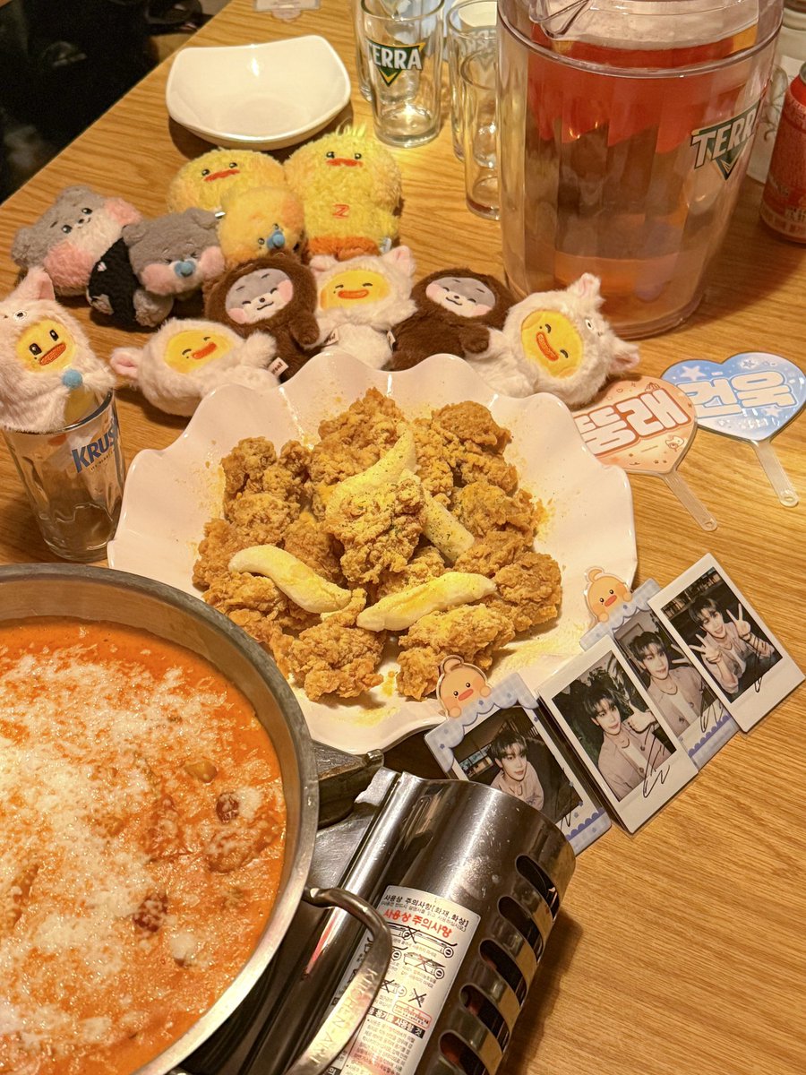 누가 방어 기름쌈장에 찍어서 김에 싸서 와사비 살짝 올려서 내 입에 넣어줄사람