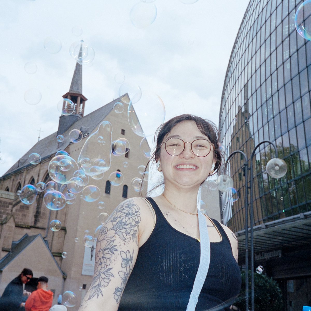 mxmtoon's tweet image. one year of liminal space ❤️