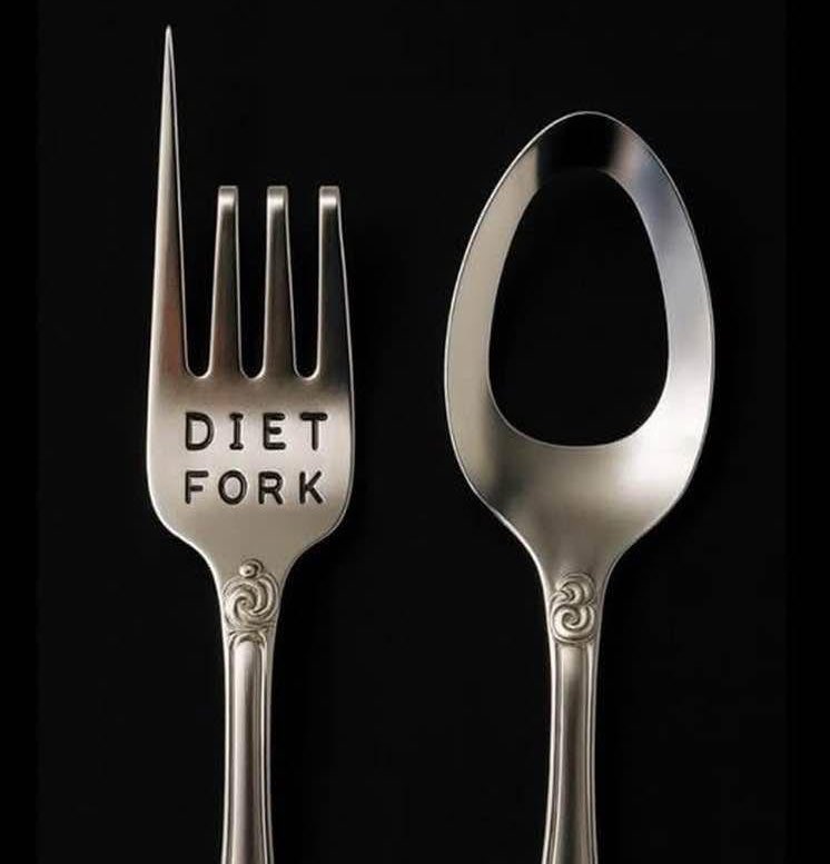hvgoenka's tweet image. Since I’ve decided to go on a diet, my wife has got me this spoon and fork 🙈