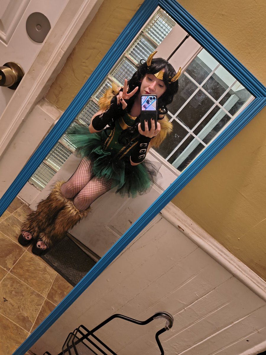 LowKeyLokiDoki's tweet image. Hello, mother. Have I made you proud? ✨