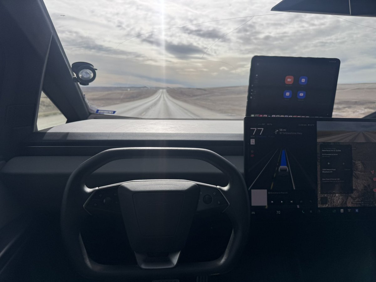 Cyberplex tweet media