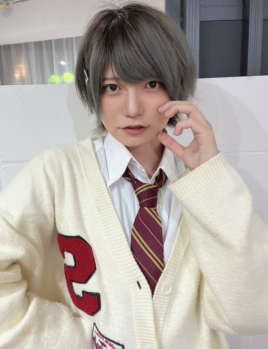 hayapi_lgln's tweet image. 学生証の提示させてくださーい🙋‍♀️