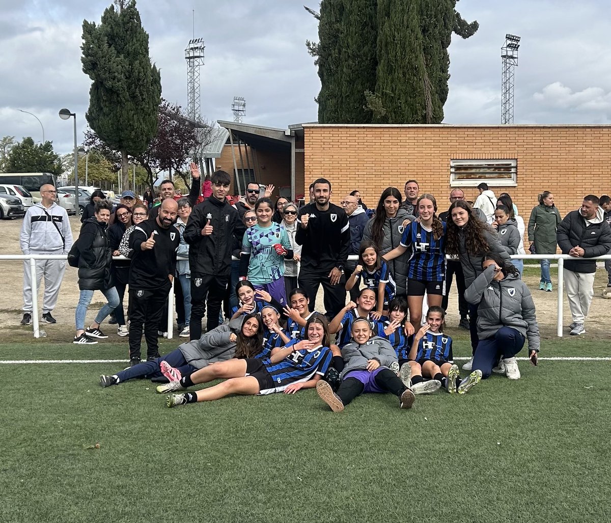 adparlafem's tweet image. Liga - Jornada 4️⃣
🏆Infantil A

#ADParla A8️⃣-1️⃣ @intervaldemoro 
 
⚽️⚽️⚽️⚽️Naira
⚽️⚽️Nira
⚽️Leyre
⚽️Zoe

#ADParlaFem