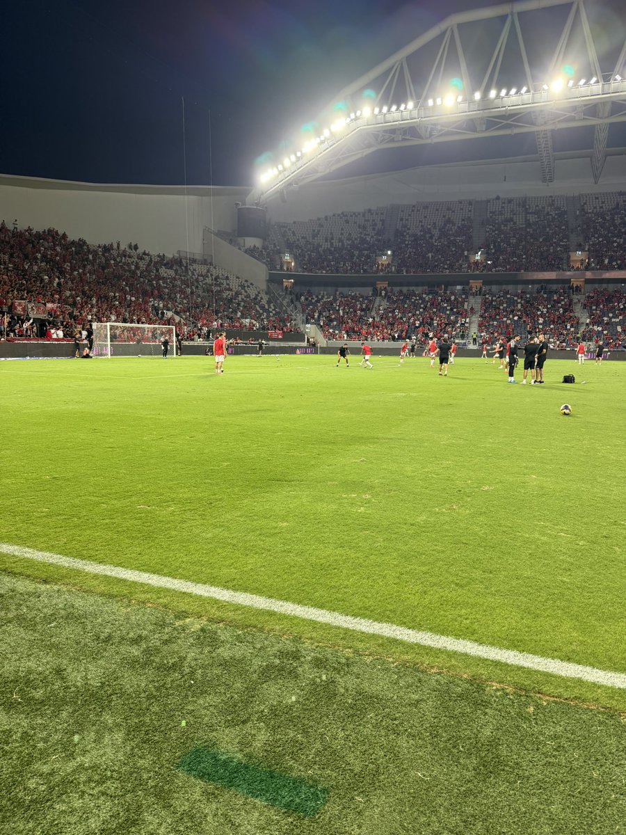 שאנדה סילבה בחוד ההתקפה. מעניין