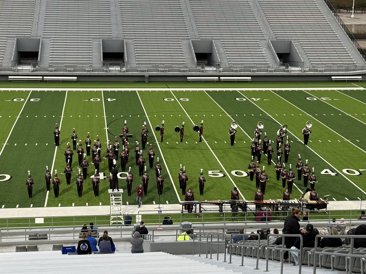 mannydlc2's tweet image. The pride of North Side competed today at the Area UIL marching band competition. I’m so very proud of their growth &amp;amp; hard work! #SteersUp #ElevateEverything