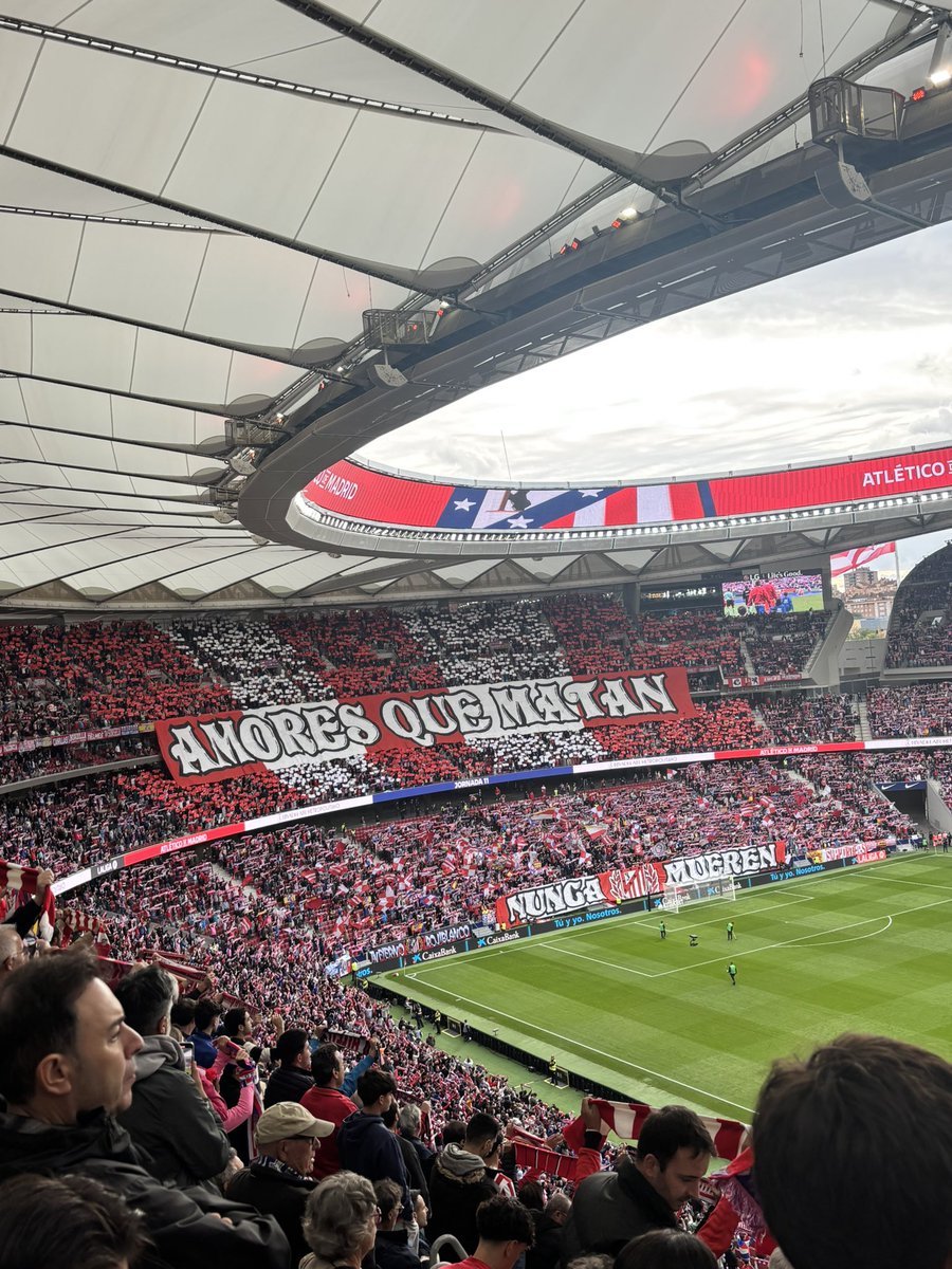 Amores que matan

Nunca mueren.