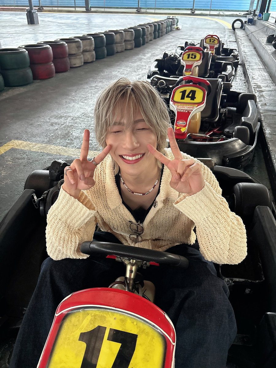 11月も宜しく！ 誰かこのおもちゃ貰ってやって下さい🧸