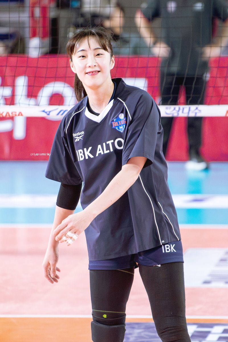 나 밍경 이 선배웃음 조아해.. #황민경