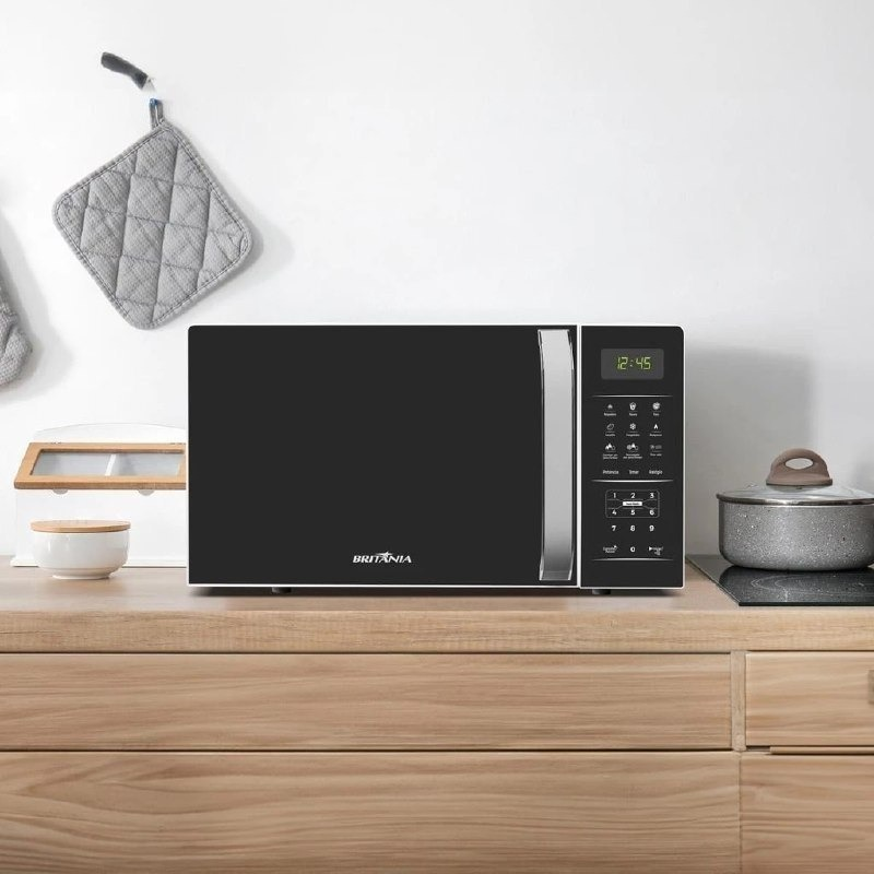 MidMandrake's tweet photo. A MELHOR INVENÇÃO DO HOMEM

Micro-ondas 20L Britânia 1100W

De R$ 649 por R$ 319 no Pix
Use o Cupom: SUPEROFERTA 🎟 + Selecione Pix

Loja Oficial Casas Bahia no ML
https://t.co/iEilr3B9iq https://t.co/0O2QkdJh97