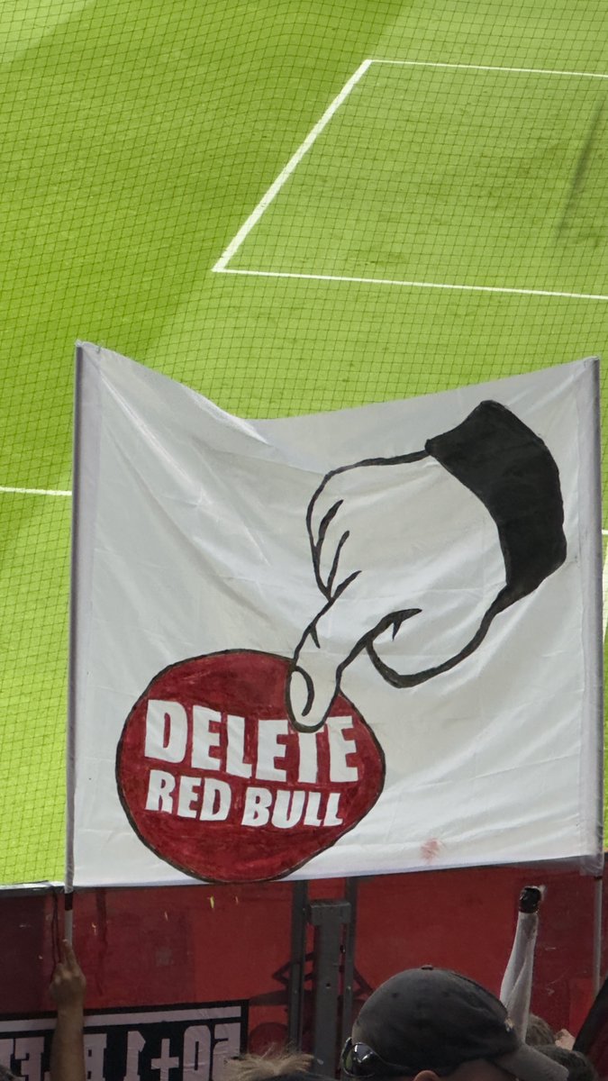 Bekki ⚪️🔴 (@chewbekka1893) on Twitter photo 