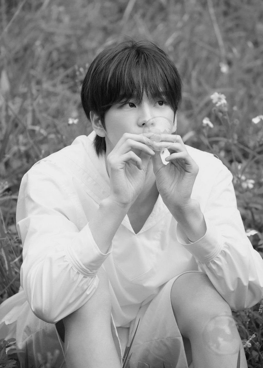 younchwan's tweet photo. reconnecting🫧

#SSD #42SD #SaiSelcaDay #TWS #투어스 @TWS_PLEDIS https://t.co/hudT2GXua4