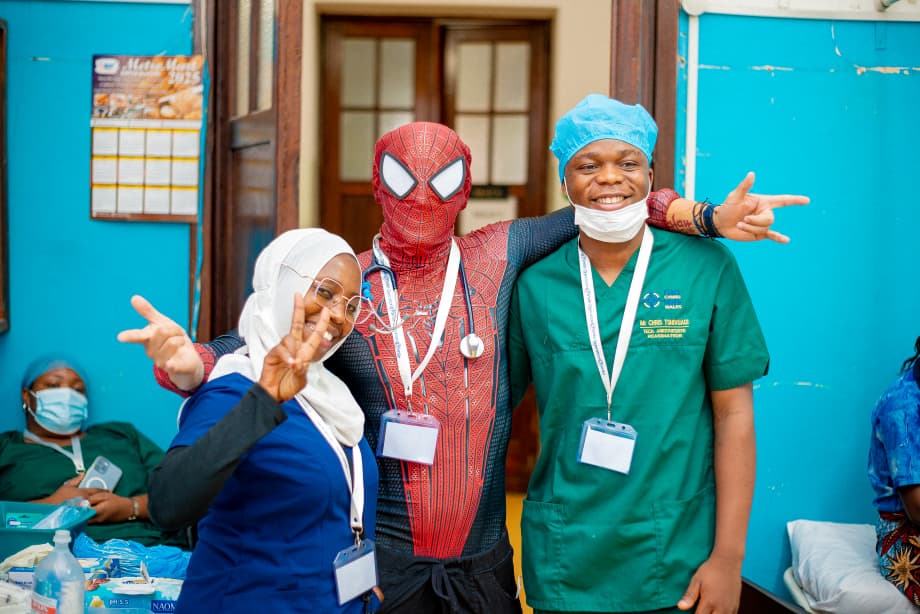 OS_DRC's tweet image. #AFRICAN_YOUTH_DAY
Today, as we celebrate African Youth Day, established by the African Union and observed every year on November 1st, we pay heartfelt tribute to the young women and men who volunteer and serve within @operationsmile in Africa...
linkedin.com/posts/operatio…