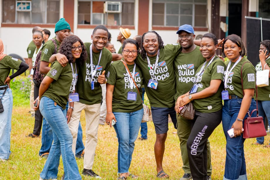 OS_DRC's tweet image. #AFRICAN_YOUTH_DAY
Today, as we celebrate African Youth Day, established by the African Union and observed every year on November 1st, we pay heartfelt tribute to the young women and men who volunteer and serve within @operationsmile in Africa...
linkedin.com/posts/operatio…