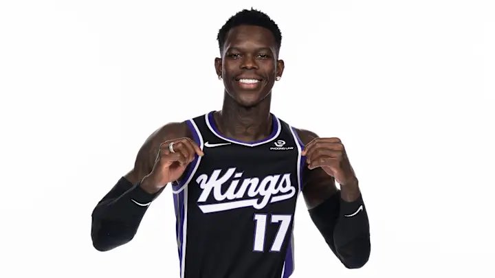 JoeDellera's tweet image. 👑 Dennis Schroder o19.5 PRA

The Kings face off against the Bucks on Saturday evening and I’m targeting Dennis Schroder in this matchup. 

Lead guards have fared well against the Bucks this season with Brunson, Mitchell, Steph, and Quickley all having solid games. Dennis is…