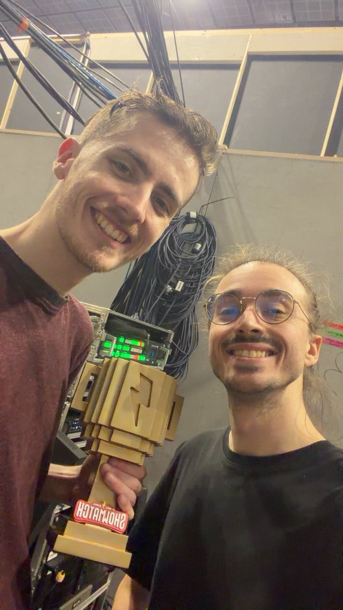 TheGuill84's tweet image. C’était INCROYABLE j’ai trop envie d’en refaire, merci au public j’ai pas les mots comment je me suis ÉCLATÉ 

on se remet sur l’organisation des GG2 bientôt c’est bon

Gg @Math0X goatesque