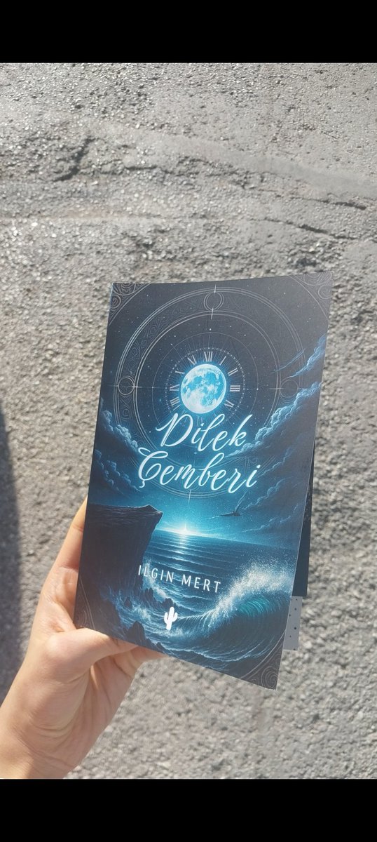 senaperaltaa's tweet photo. #Fantastik kitap önerisi https://t.co/VOZvfNVV6Z