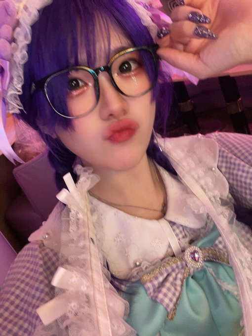 歌舞伎町コンカフェ　月よう日の躁うつのツイート