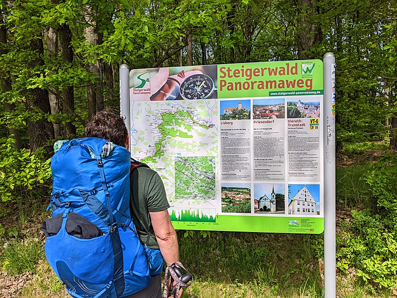 wanderspuren's tweet photo. Neues bei @wanderspuren - Heute starten wir die Serie über einen weiteren #Fernwanderweg in Deutschland, den wir in diesem Jahr gelaufen sind - den #Steigerwald Panoramaweg in Franken. Let´s go! #WanderninDeutschland #WanderninFranken  https://t.co/jxTQDrHfgC https://t.co/t9NY97FVxl