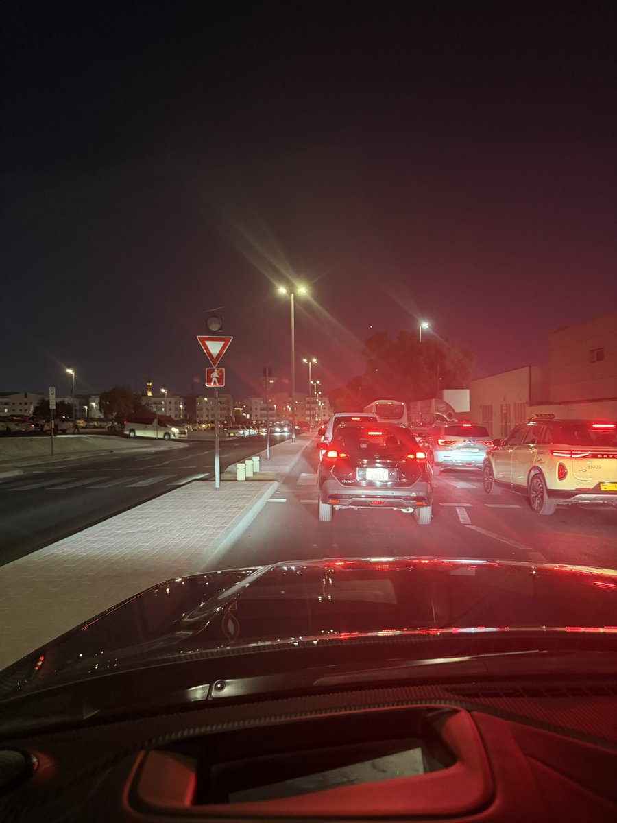 SnijithRoop's tweet photo. @rta_dubai Could you please review the recent traffic build up in 27E st, Muhaisnah 4. The 200 meter road is taking 20-30 mins to cross. We are residents of Wasl Oasis 2. Adjacent to public transport authority (RTA Taxi). Also Please update on 3115415 (raised in Feb2025) https://t.co/SGcv4ldbU4