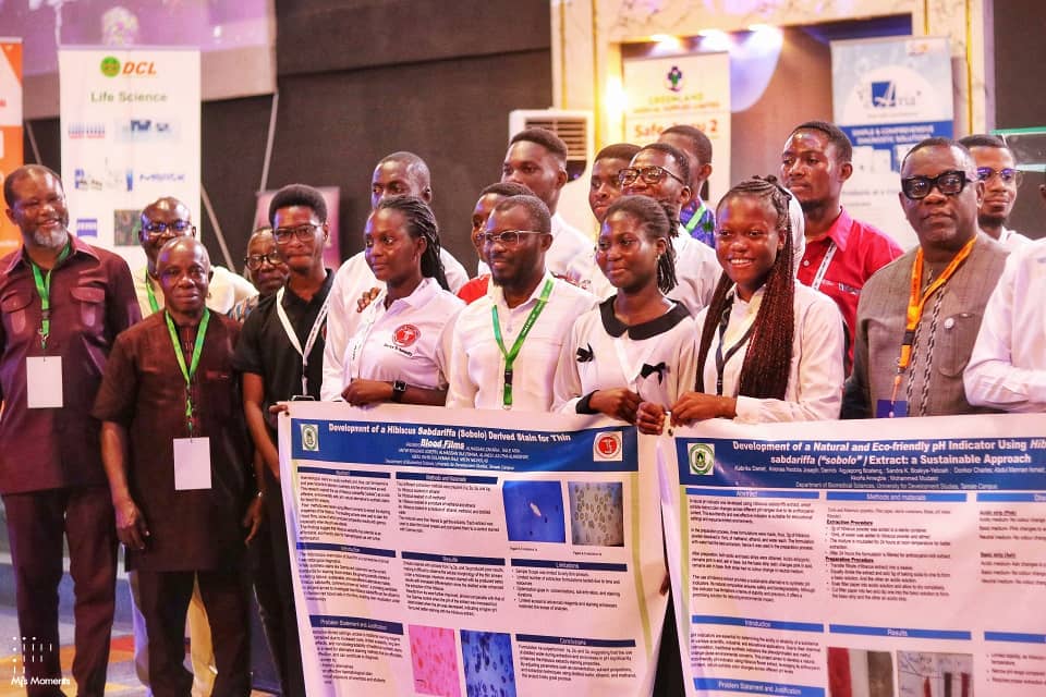 UdsMelssa's tweet photo. 🔬 UDS-MELSSA made impact at the #GAMLS ANC 2025.
🧬 Dr. Yussif Adams (HoD) introduced #MutaSeq for gene sequencing in #AMR research. Dr. Paul unveiled a model for detecting RBC membranopathies.
@GAMLSpb2
@fgmelsa
#UDSMELSSA #ResearchInnovation #MolecularBiology #LabScience #UDS https://t.co/qXWg8tcWTA