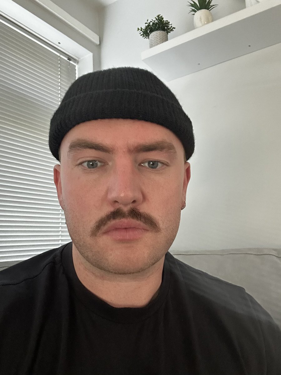 James_Morrissey's tweet photo. It's that time of year again 👨🏻                                   Please donate a quid if you can, as always it's for a good cause.                                                               https://t.co/pbXEp868oZ https://t.co/DYtTp3mCJm