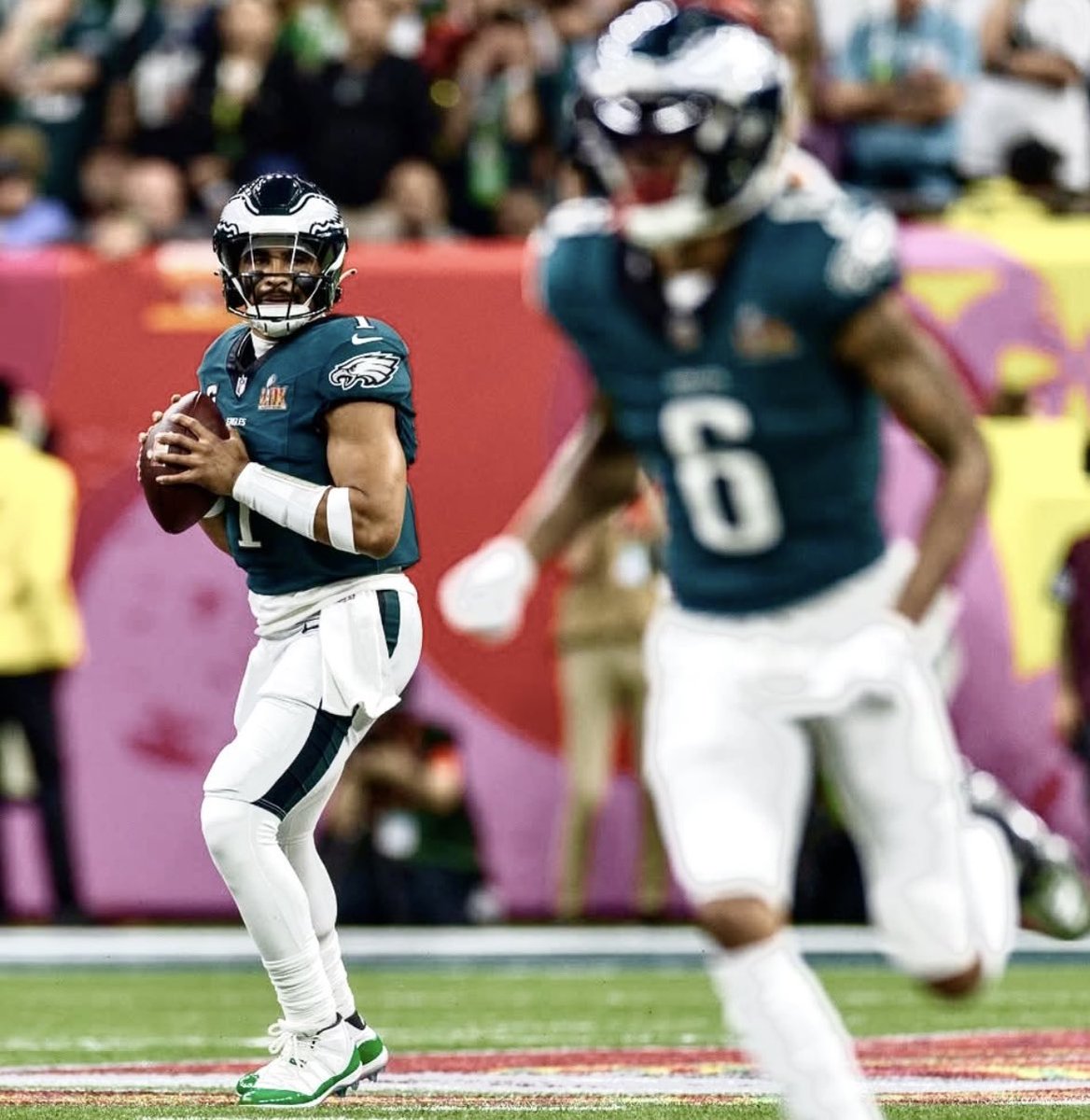 PhilaFanCentral's tweet photo. Couldn’t agree more that we’re in the golden era of Eagles football.

There will be a future day where we long for these times. 🦅 https://t.co/QFJHyflltc