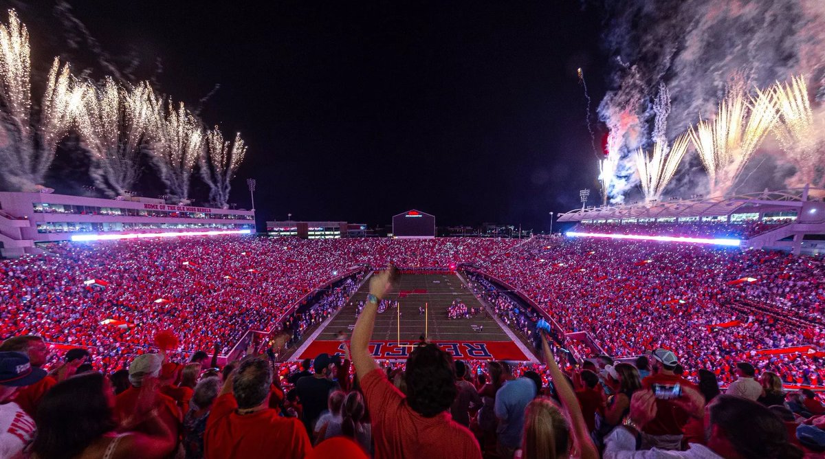 🎙️PREGAME PREVIEW: Rebs vs Carolina

🔴6:00 CT - VHS - Night time in the Vaught🔴

-Presented by: The Velvet Ditch-The Landshark
-Sponsored by: The Hearn Law Firm-The Dirt Doctor
-Odds via <a href="/FDSportsbook/">FanDuel Sportsbook</a> 

LISTEN: 

📻: podcasts.apple.com/us/podcast/red…