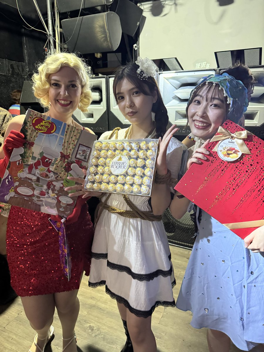 #TheErasNightTokyo Vol. 4
Halloween Ver 👻🎃

BEST IN COSTUME TOP 3
OPALITE
MEAN
THE FATE OF OPHELIA

THANK YOU ALL FOR YOUR EFFORT TO COME IN COSTUMES!!
WE LOVED IT ALL SO MUCH
🥹👏🏽👏🏽👏🏽👏🏽👏🏽