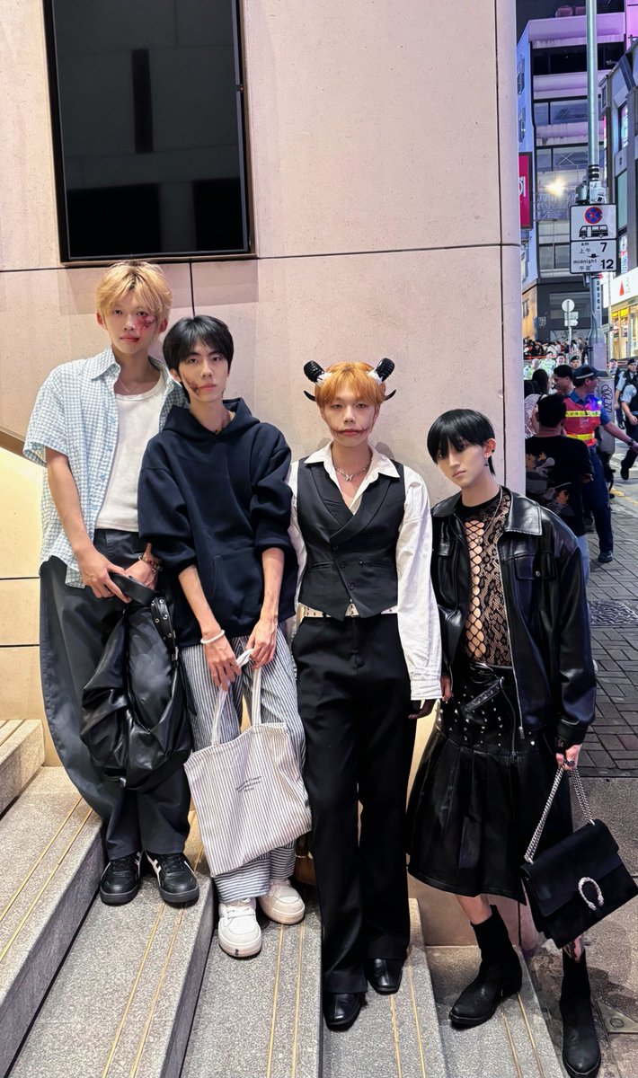 发霉的椰子 tweet media