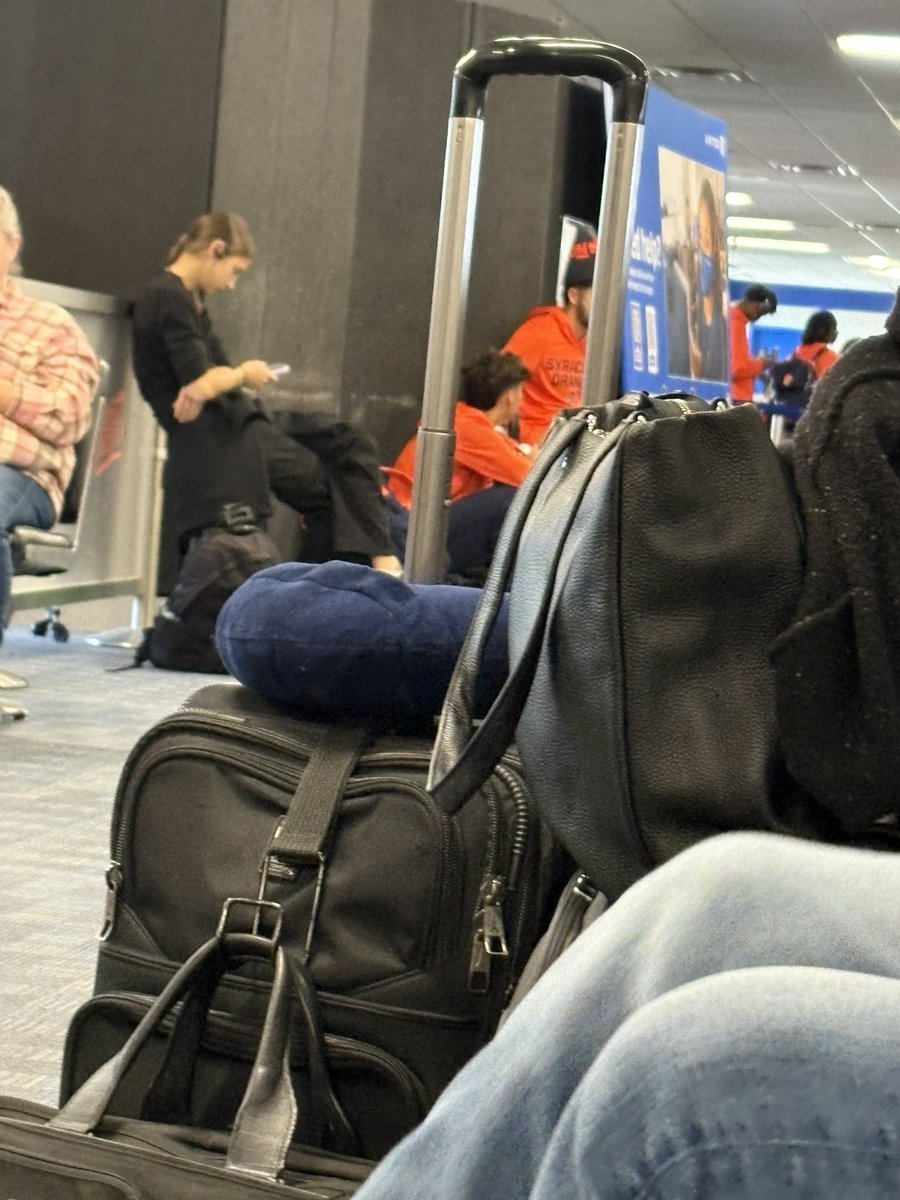 emlination's tweet image. #Proof #GOSYRACUSE #UNCWASHED #UNCORUNCLE