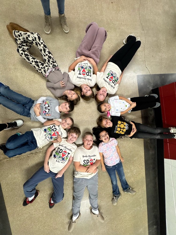 BeebeElementary's tweet image. That’s a wrap on Red Ribbon Week! ❤️ Our students had a great time celebrating and learning the importance of making healthy, drug-free choices. Check out some highlights from the week! 📸