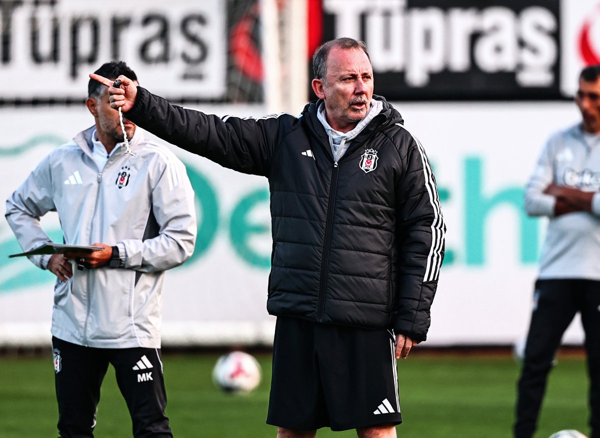 Besiktas's tweet image. Fenerbahçe maçı hazırlıklarını tamamladık. 🦅