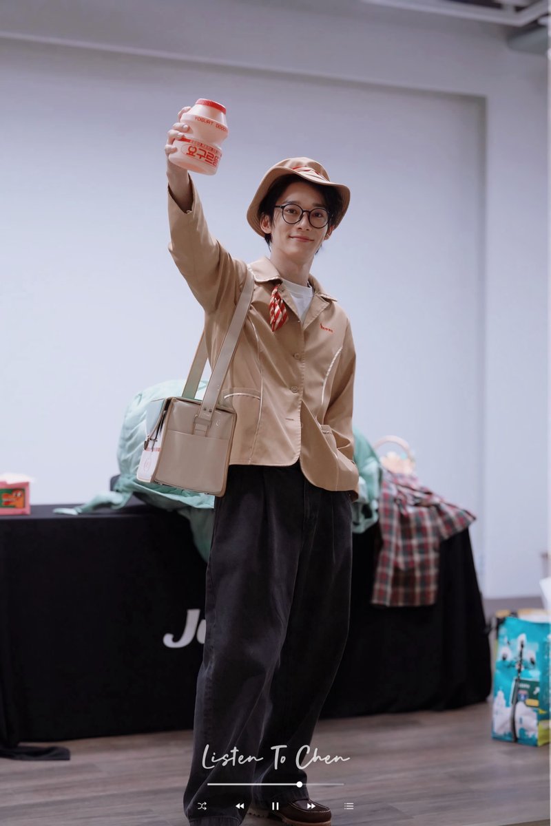 251101 점프업 팬싸

내 최애 😻
<a href="/CHEN_INB100/">CHEN_official</a> 
#CHEN #첸 #Arcadia