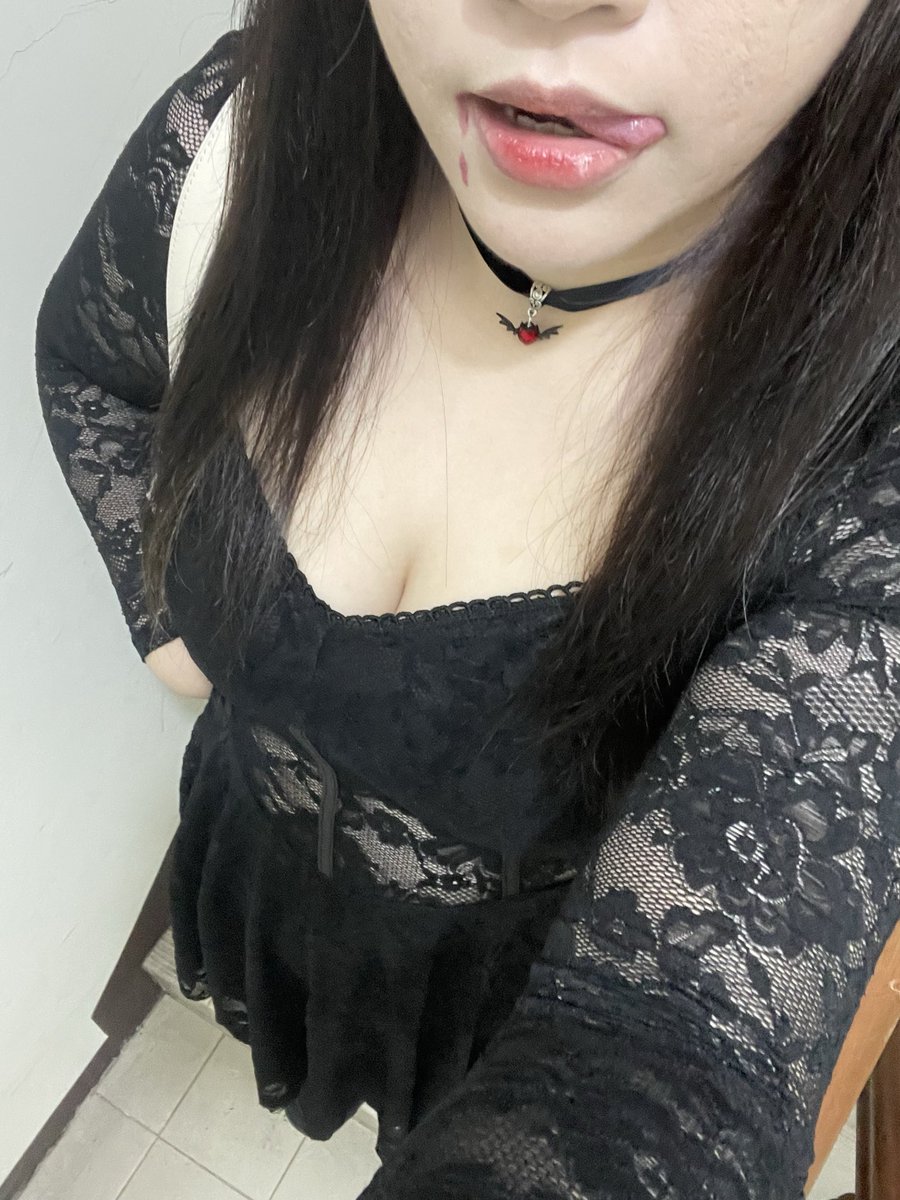 Lusha_error404's tweet image. 結果今天下雨☔️
玩到後面變落湯雞⋯