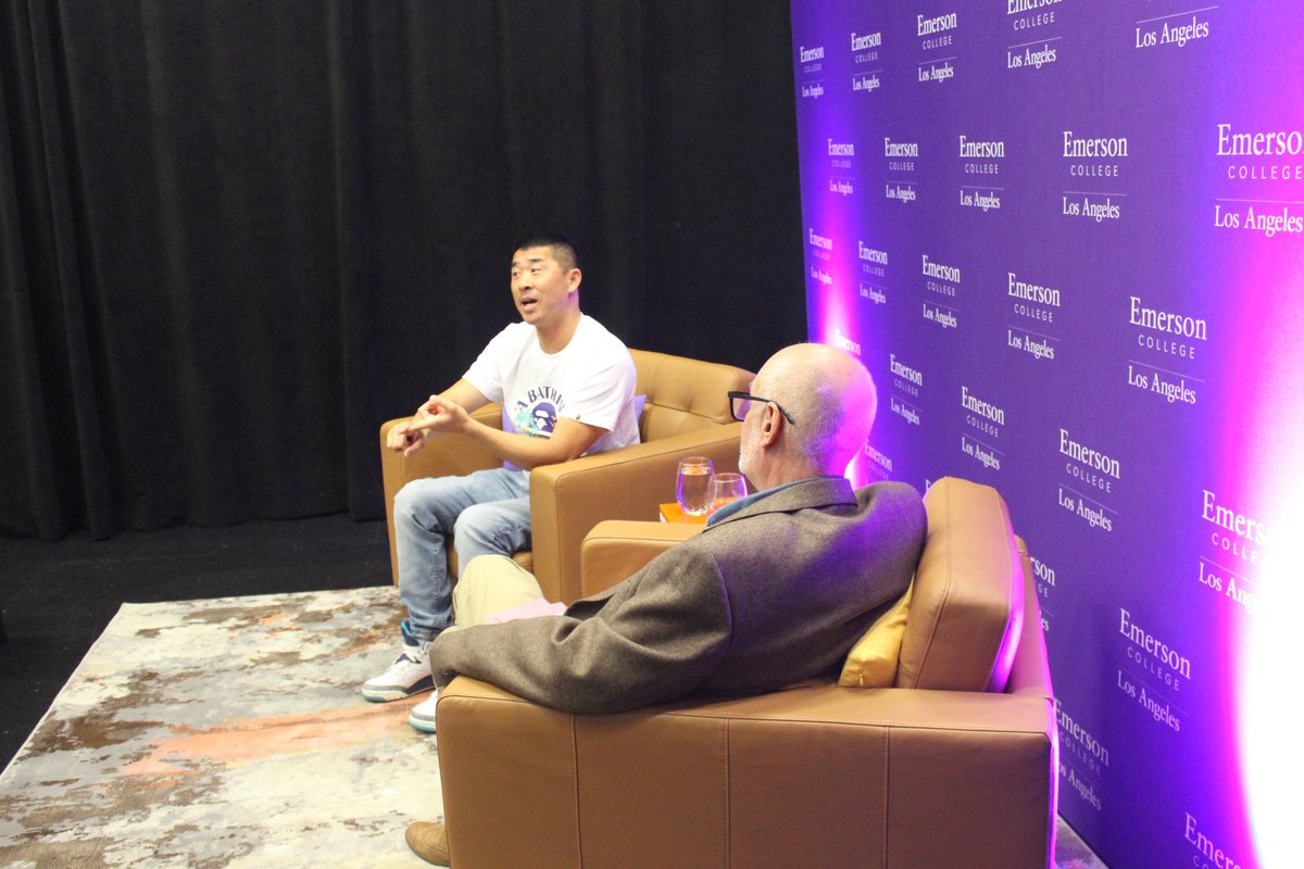 EmersonLAcenter's tweet photo. Alex Tse ‘98 was the latest @EmersonAlumni to join us for our Master Class series. He shared candid stories about his career co-writing Watchmen, co-creating and producing the TV series Wu-Tang: An American Saga, and answered questions from our students. ⭐️ https://t.co/hPJhvXx1Vi