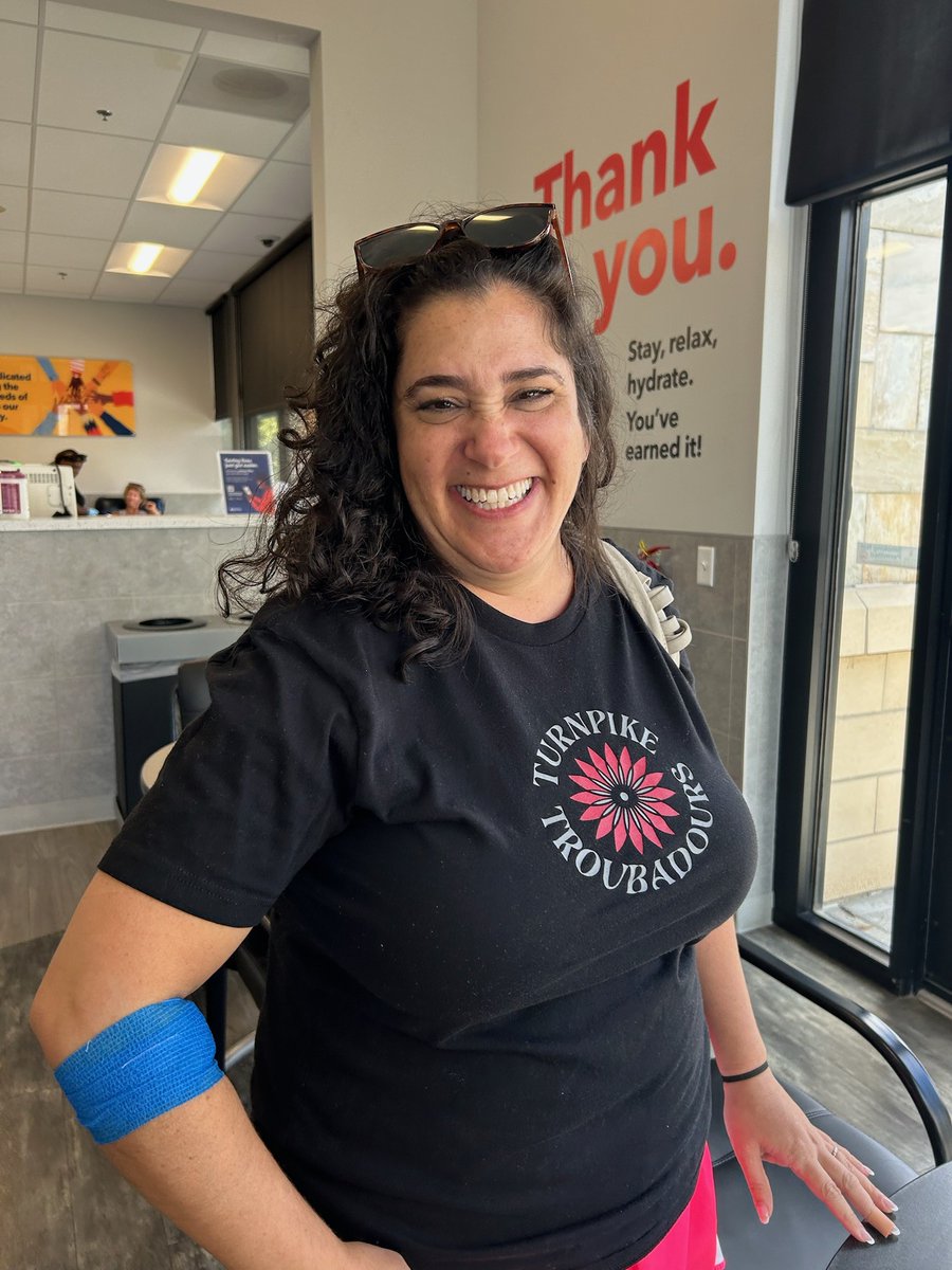 Why does Andrea give? "I try to donate pretty regularly. I'm O-negative and know there's a huge need." 

As a special thank you to our O-negative donors, we're giving away a cozy knit scarf now until  December 31st. Make sure to register first! mbc.org/lifesaver/