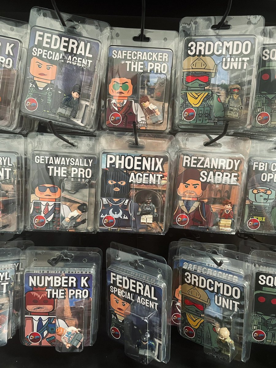 csjoyer's tweet image. Come take a look at our extensive collection of custom CSGO Agent minifigures!