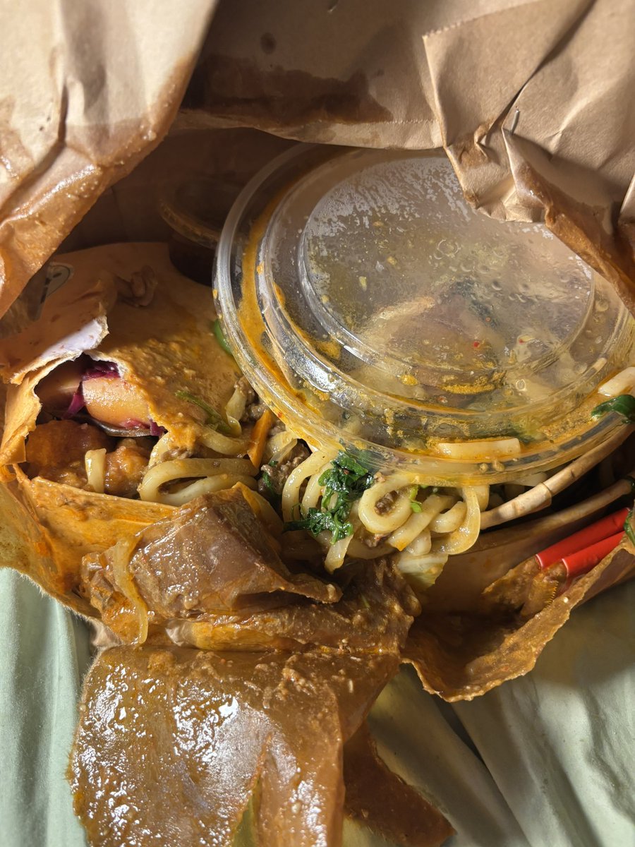 Scarlett O’drama tweet media