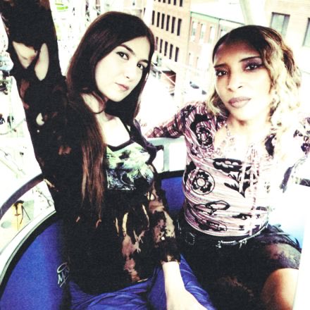 SPELLLING acaba de anunciar uma nova versão de Destiny Arrives em parceria com Weyes Blood para terça feira, 4/11