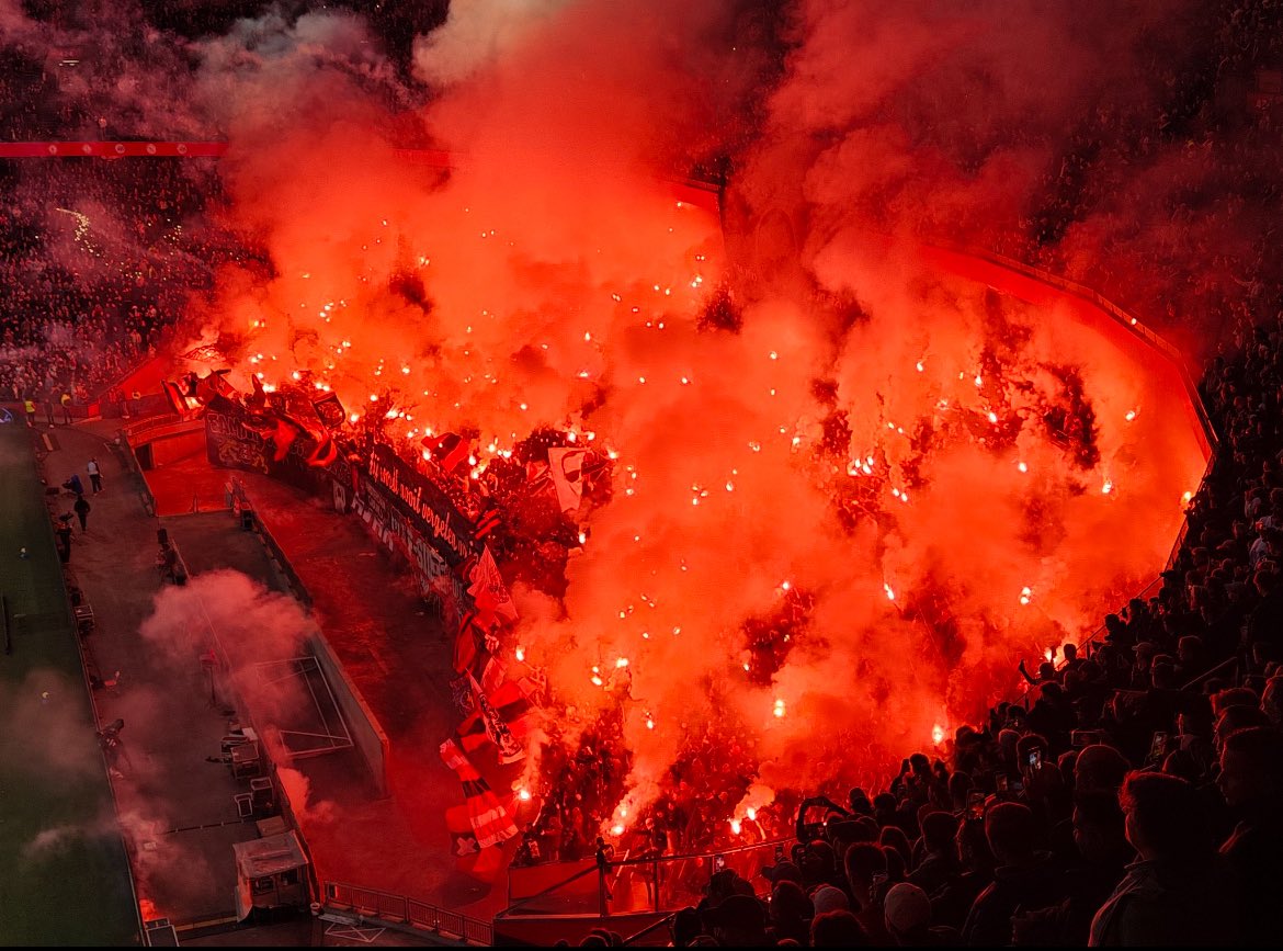 AjaxXavier's tweet image. 👏 #ajahee #paddyforever