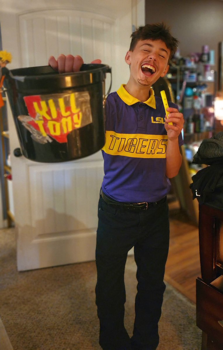 Joke WRLD tweet media