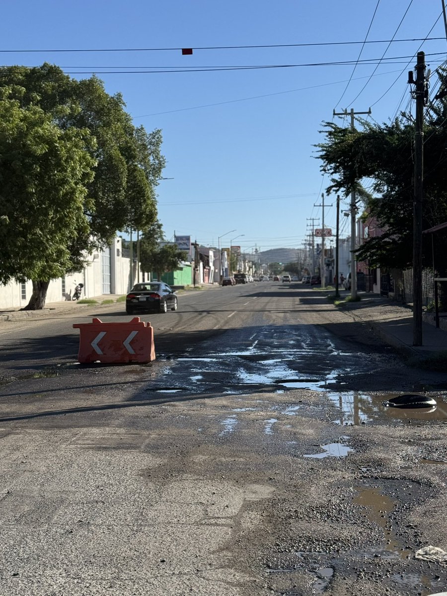 💧 Urge atender <a href="/aguahermosillo/">Agua de Hermosillo</a> José M Mendoza y Gándara, Col. Olivares. #Distrito6 #CuidemosElAgua