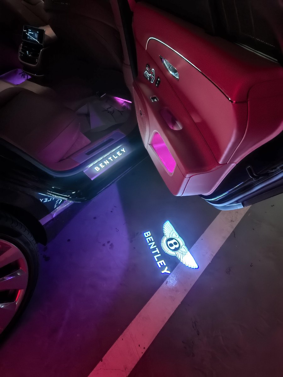 ff6_js's tweet image. 🏁💎 Every mile is a reminder of how far she’s come.