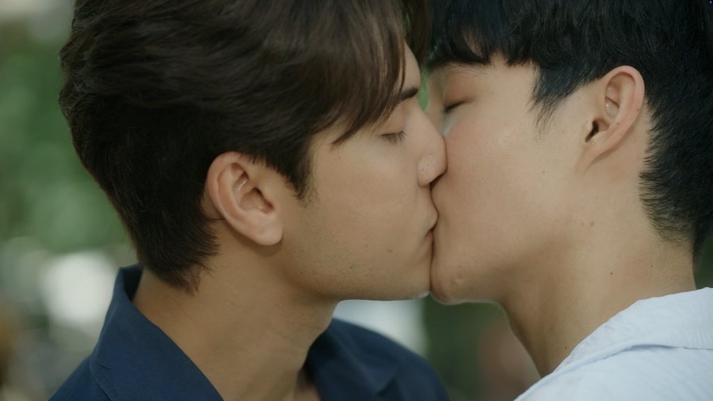 go2_infinity's tweet photo. เพียงนาวา | Lover Merman 🧜🏻‍♂️
พี่ชายเท่านั้น ให้กันได้เท่านี้

Merman ep5
#LovermermanEP5 https://t.co/G8s9A2rQxE
